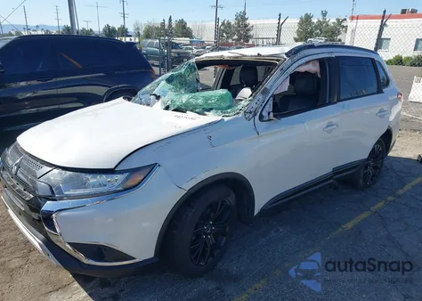 2019 Mitsubishi Outlander Le z USA, uszkodzony, nr VIN JA4AD3A32KZ034324
